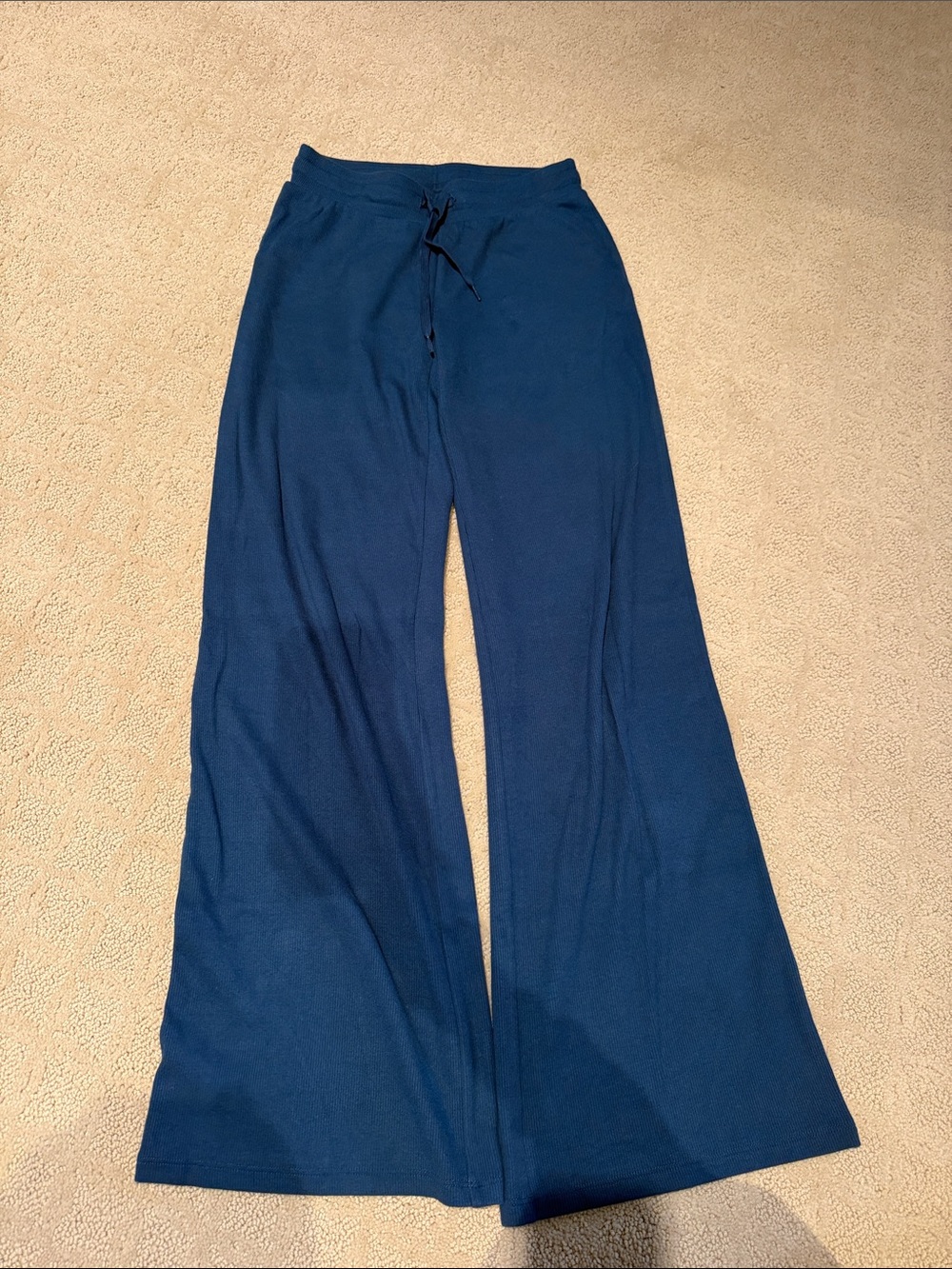 Aritzia 2XS lounge pants